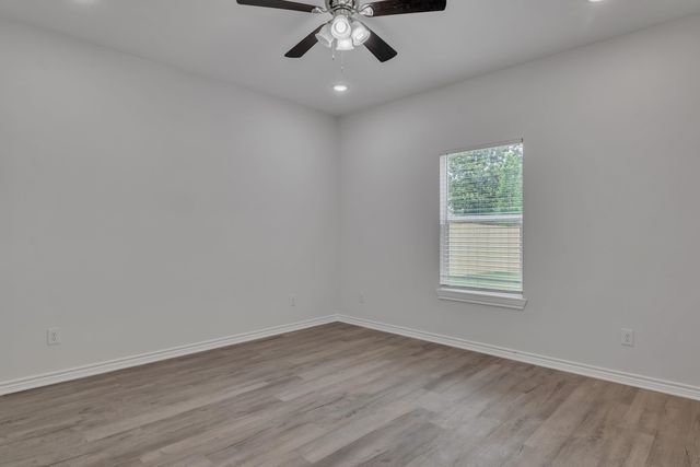 121 Electra, Longview, TX 75602