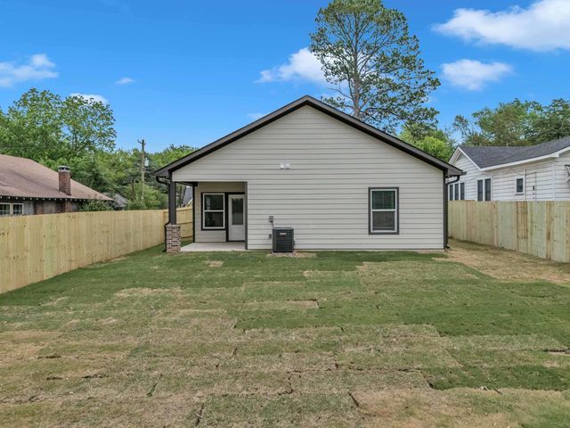 121 Electra, Longview, TX 75602