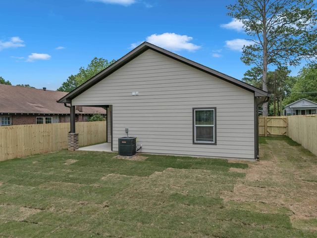 121 Electra, Longview, TX 75602