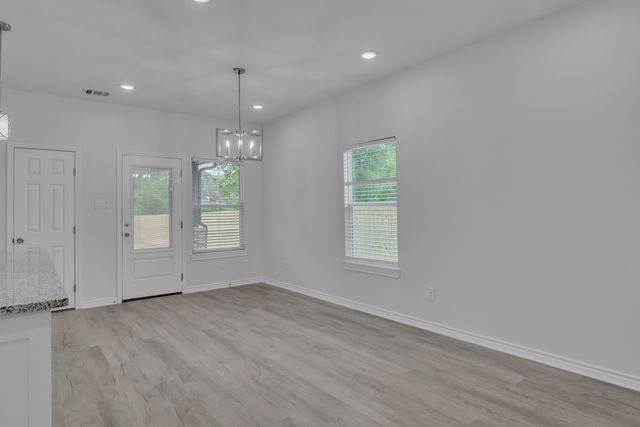 121 Electra, Longview, TX 75602