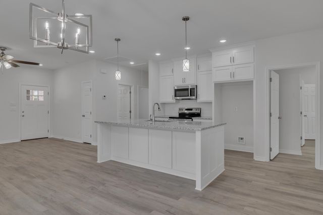 121 Electra, Longview, TX 75602