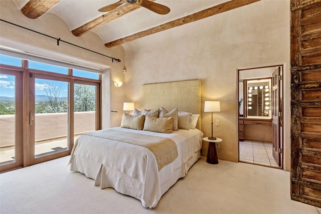 35 Sage Circle, Santa Fe, NM 87506