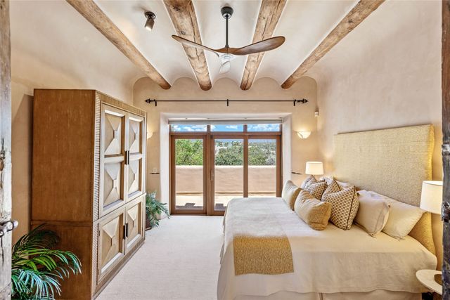 35 Sage Circle, Santa Fe, NM 87506