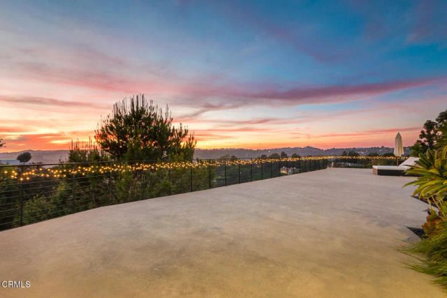 9633 Highridge Drive, Beverly Hills, CA 90210