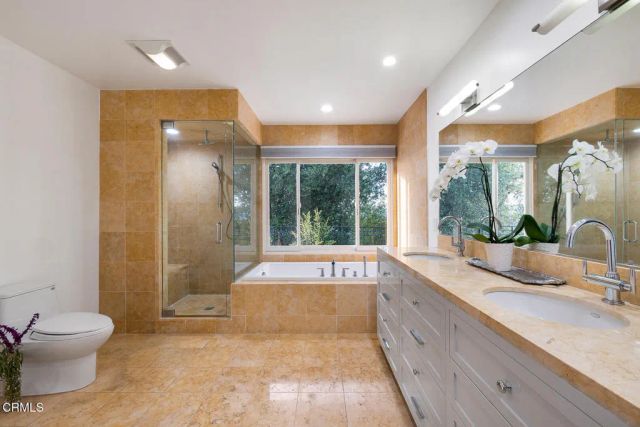 9633 Highridge Drive, Beverly Hills, CA 90210