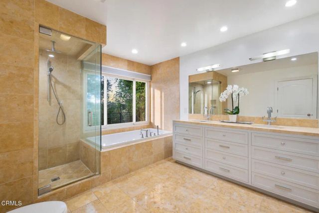 9633 Highridge Drive, Beverly Hills, CA 90210