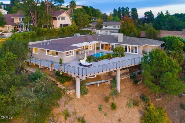 9633 Highridge Drive, Beverly Hills, CA 90210
