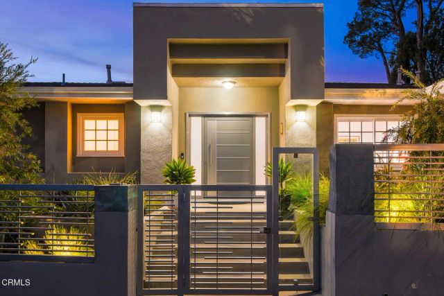 9633 Highridge Drive, Beverly Hills, CA 90210