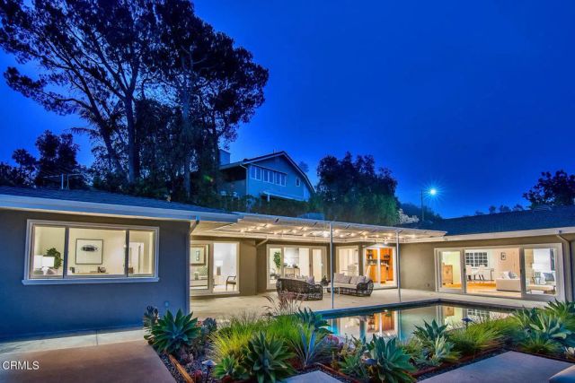 9633 Highridge Drive, Beverly Hills, CA 90210