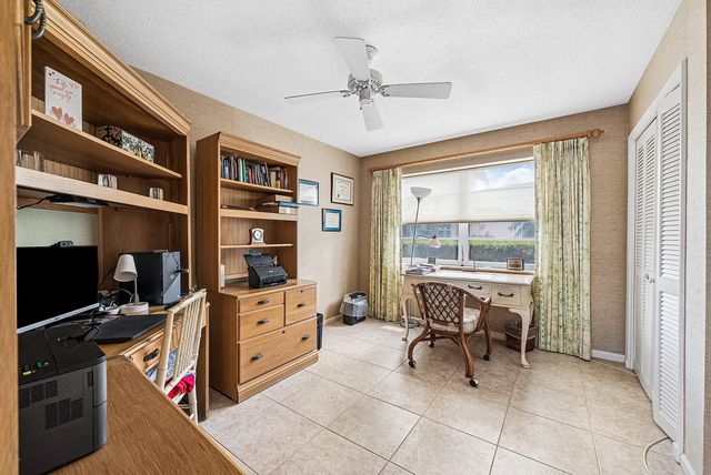 4473 Sanderling Circle E, Boynton Beach, FL 33436