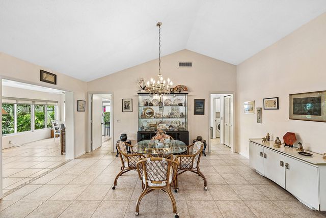 4473 Sanderling Circle E, Boynton Beach, FL 33436