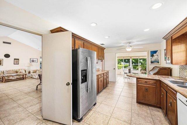 4473 Sanderling Circle E, Boynton Beach, FL 33436