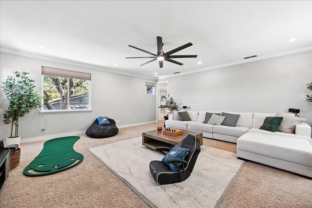 3909 Mariella Ct, Rocklin, CA 95765