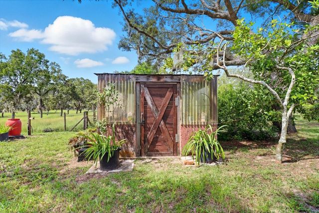 6320 W COPENHAGEN STREET, Dunnellon, FL 34433