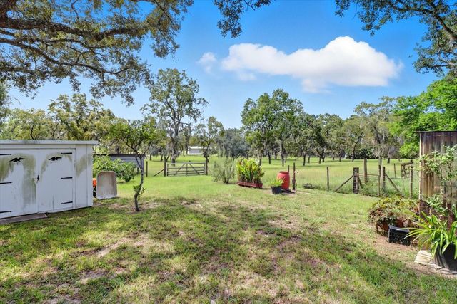 6320 W COPENHAGEN STREET, Dunnellon, FL 34433