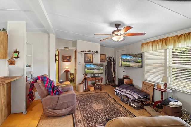 6320 W COPENHAGEN STREET, Dunnellon, FL 34433