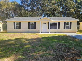 3210 Delia Lane, Huntsville, AL 35810