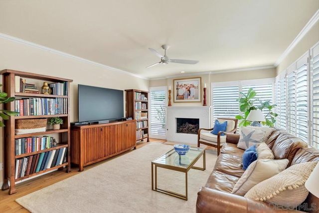 4 Gingertree Ln, Coronado, CA 92118