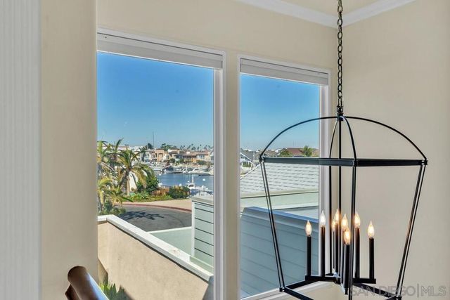 4 Gingertree Ln, Coronado, CA 92118