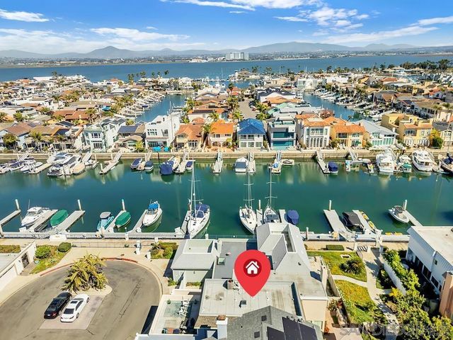 4 Gingertree Ln, Coronado, CA 92118