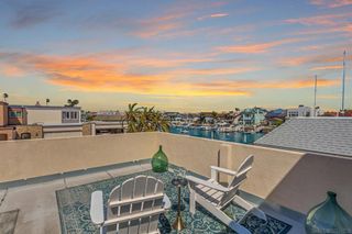 4 Gingertree Ln, Coronado, CA 92118