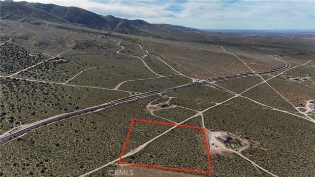 713 Kinglet, Apple Valley, CA 92308