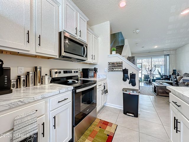 8217 WATERCOURSE Way, Jacksonville, FL 32211