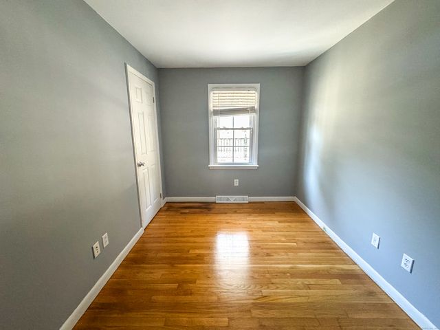 1225 Cutspring Road, Stratford, CT 06614
