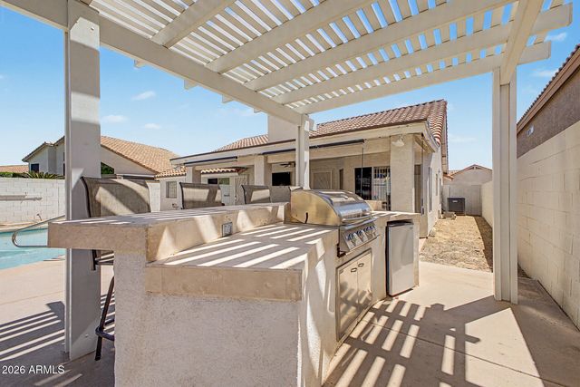 8858 E PALM RIDGE Drive, Scottsdale, AZ 85260