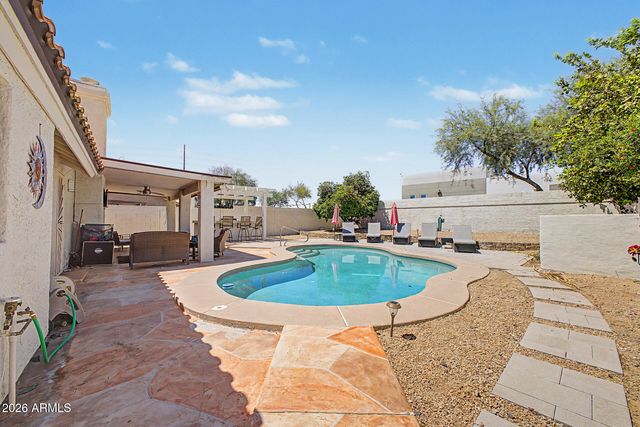 8858 E PALM RIDGE Drive, Scottsdale, AZ 85260