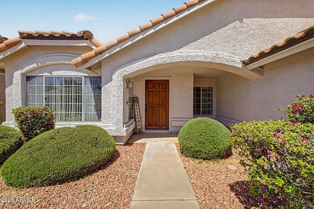 8858 E PALM RIDGE Drive, Scottsdale, AZ 85260