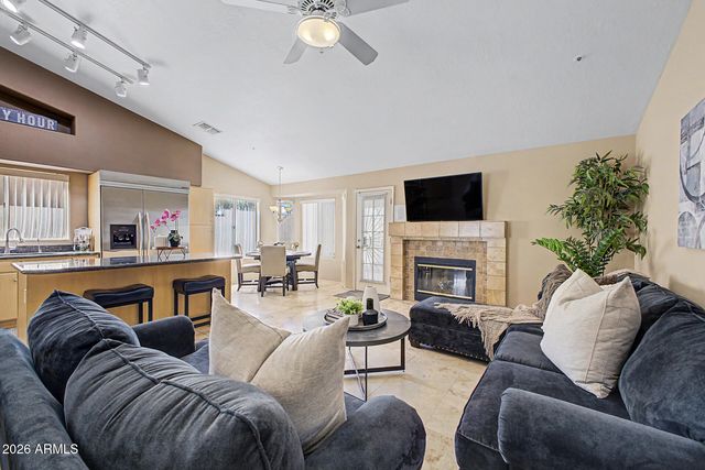 8858 E PALM RIDGE Drive, Scottsdale, AZ 85260