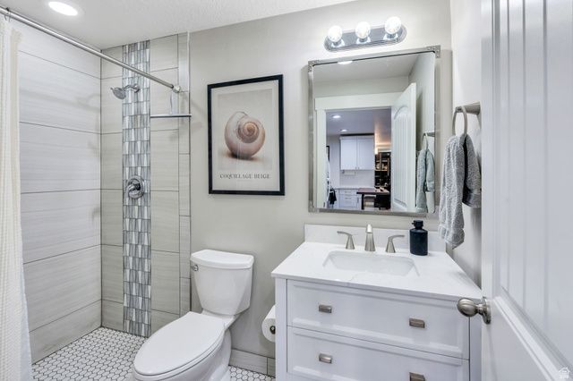 1049 S 300 E, Salem, UT 84653