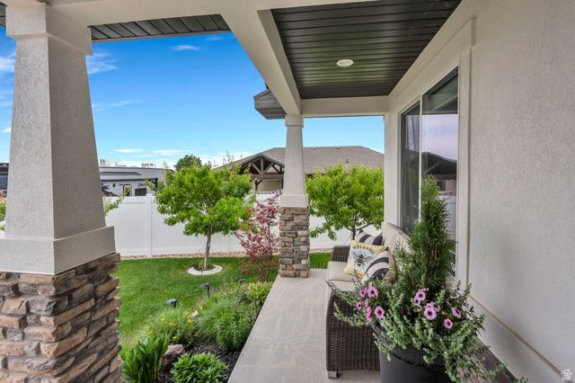 1049 S 300 E, Salem, UT 84653
