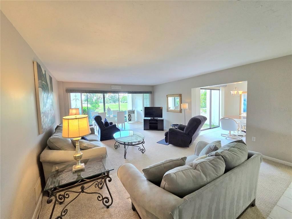 Image 4 of property listing at 3516 RICHWOOD 51, Sarasota, FL 34235