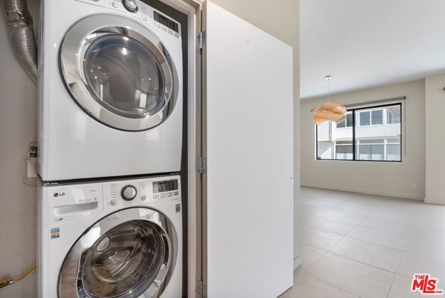 1 Northstar Street 101, Marina Del Rey, CA 90292
