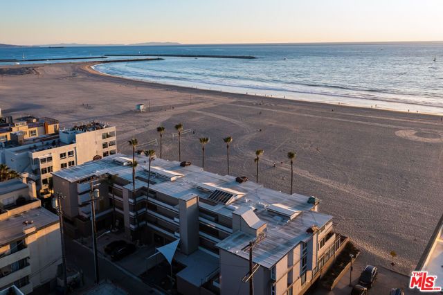 1 Northstar Street 101, Marina Del Rey, CA 90292