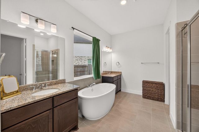 9123 Ray Decent Lane, Tomball, TX 77375