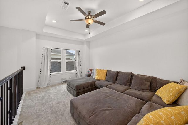 9123 Ray Decent Lane, Tomball, TX 77375