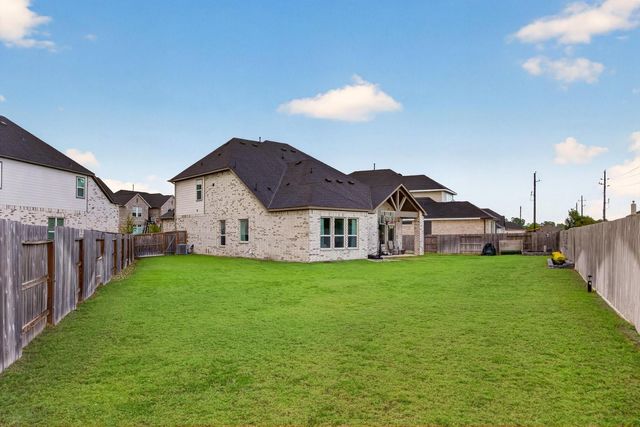 9123 Ray Decent Lane, Tomball, TX 77375