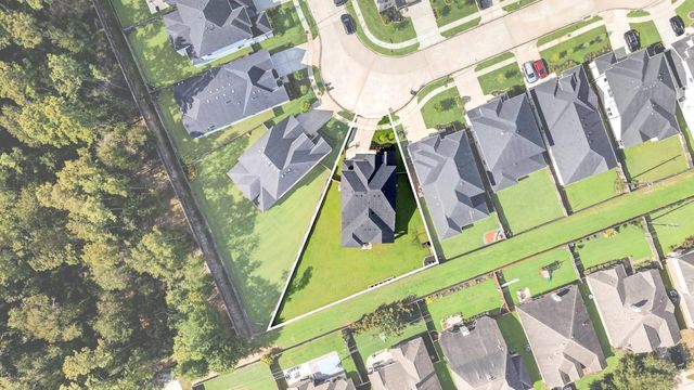 9123 Ray Decent Lane, Tomball, TX 77375
