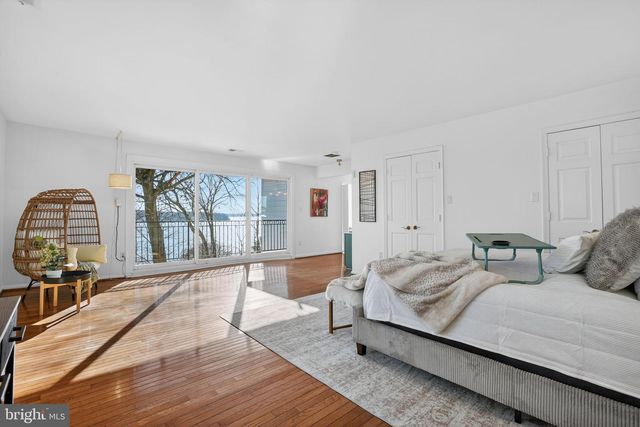 9911 INDIAN QUEEN POINT RD, Fort Washington, MD 20744