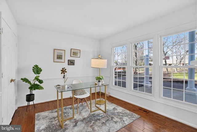 9911 INDIAN QUEEN POINT RD, Fort Washington, MD 20744