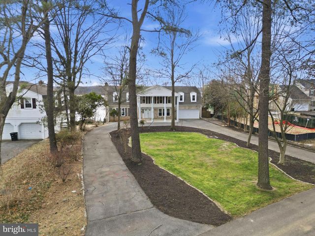 9911 INDIAN QUEEN POINT RD, Fort Washington, MD 20744