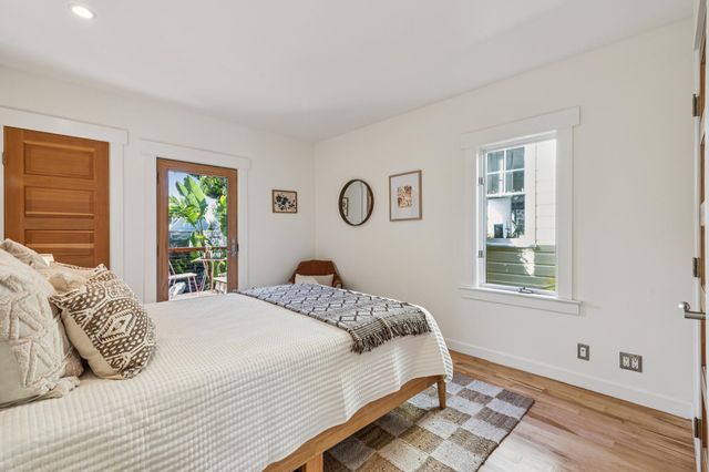 6445 Irwin Ct, Oakland, CA 94609