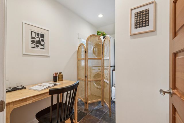 6445 Irwin Ct, Oakland, CA 94609