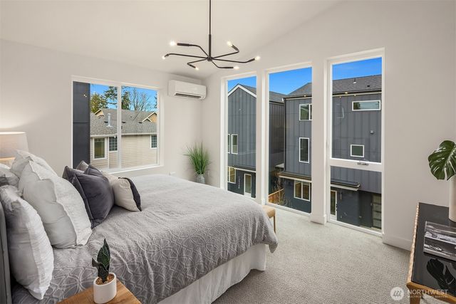 13546 39th Avenue NE, Seattle, WA 98125