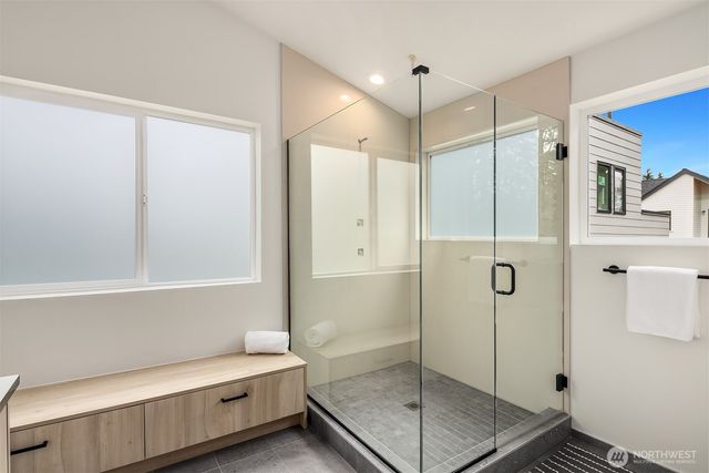 13546 39th Avenue NE, Seattle, WA 98125