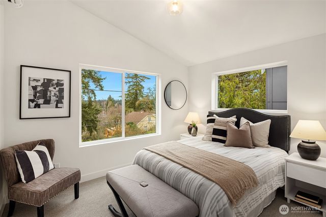 13546 39th Avenue NE, Seattle, WA 98125