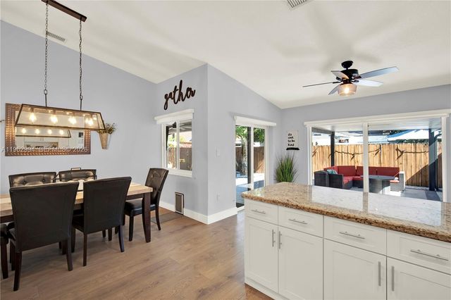 5027 SW 146th Ave, Miami, FL 33175